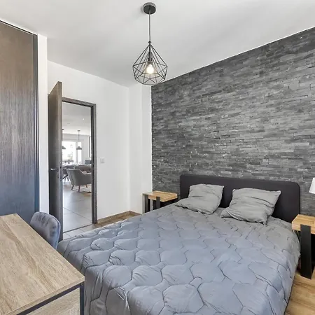 Bed & Breakfast La Minerale Annemasse