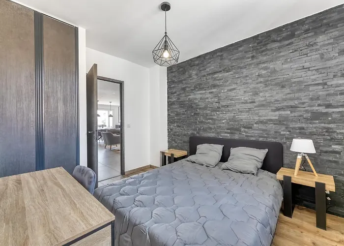 Bed & Breakfast La Minerale Annemasse